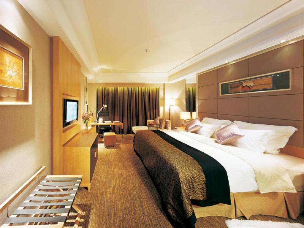 Wellton International Hotel Dongguan  Bagian luar foto
