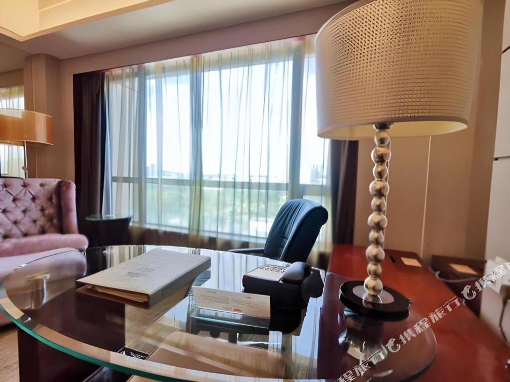 Wellton International Hotel Dongguan  Bagian luar foto