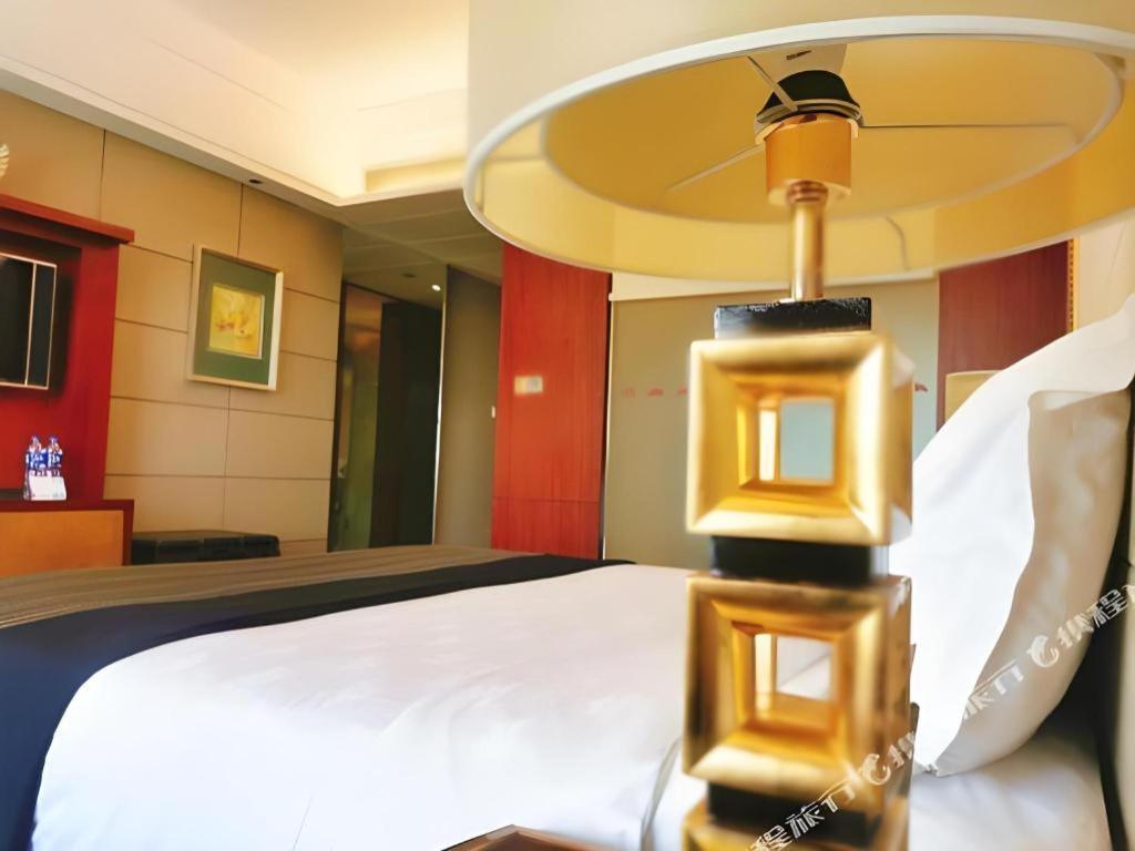 Wellton International Hotel Dongguan  Bagian luar foto