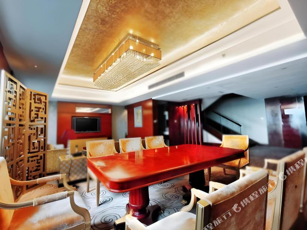 Wellton International Hotel Dongguan  Bagian luar foto