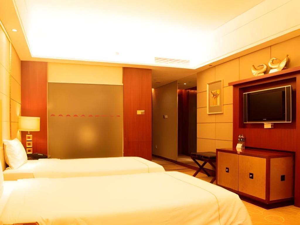 Wellton International Hotel Dongguan  Bagian luar foto
