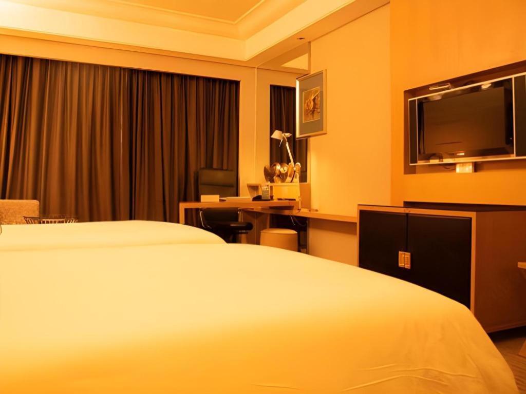 Wellton International Hotel Dongguan  Bagian luar foto