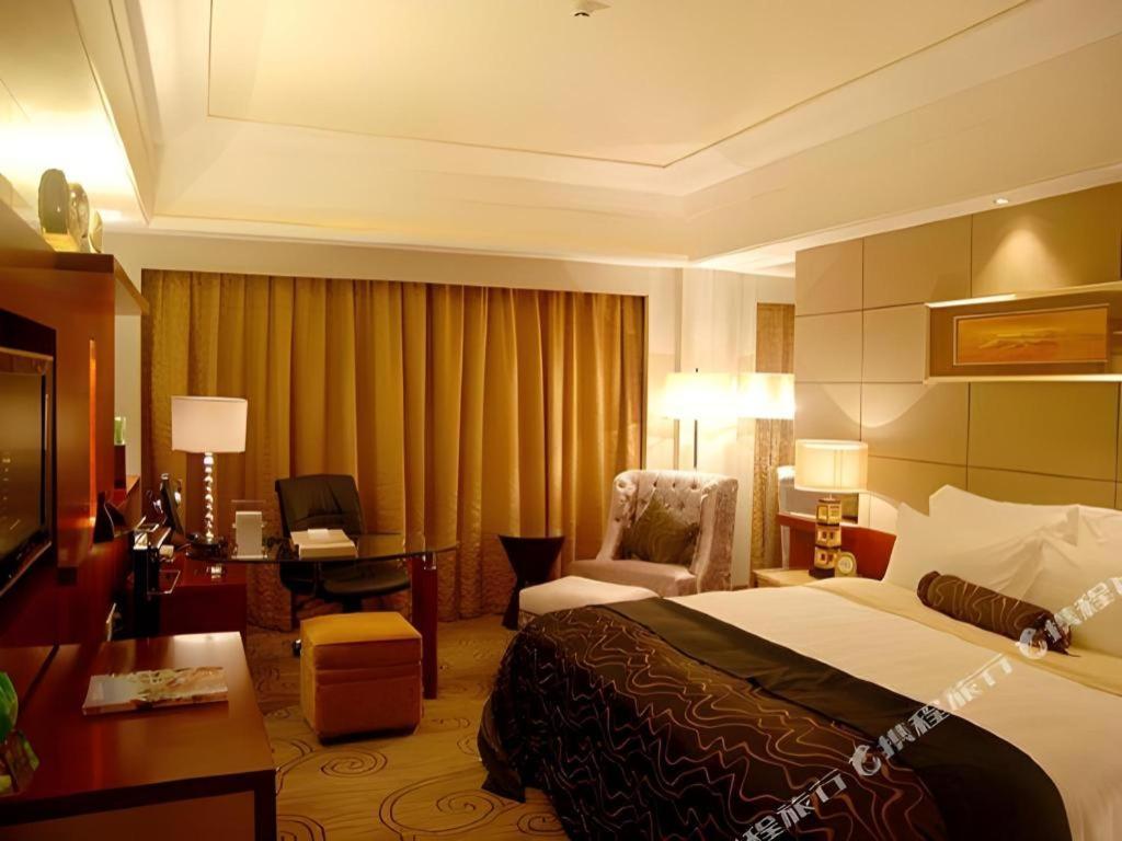 Wellton International Hotel Dongguan  Bagian luar foto