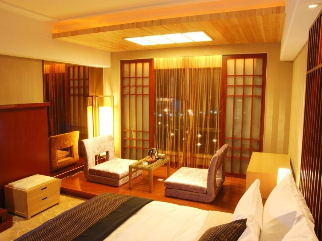 Wellton International Hotel Dongguan  Bagian luar foto