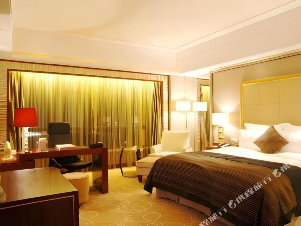 Wellton International Hotel Dongguan  Bagian luar foto