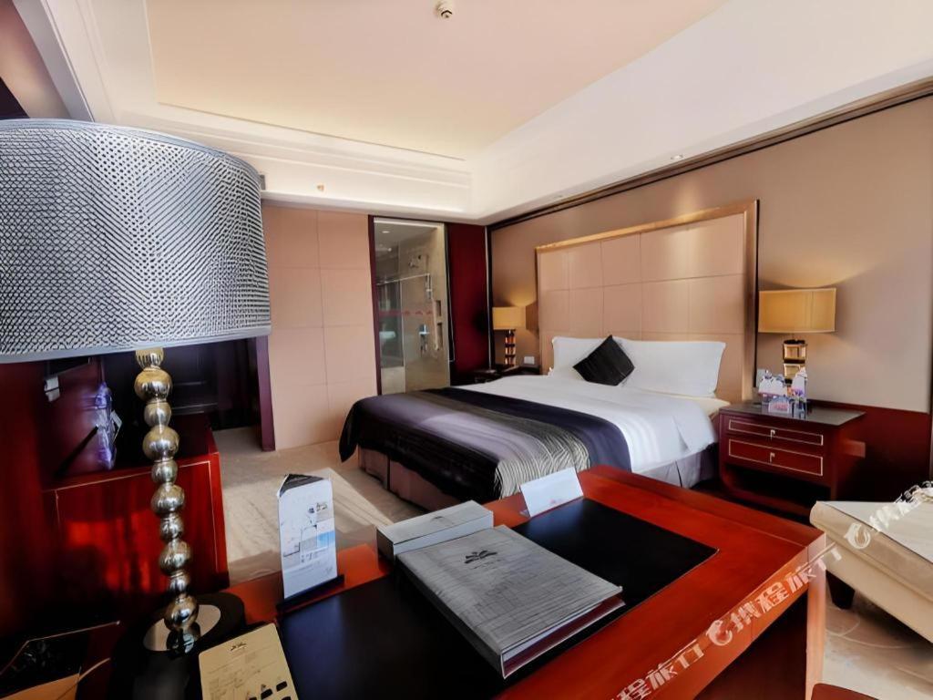 Wellton International Hotel Dongguan  Bagian luar foto