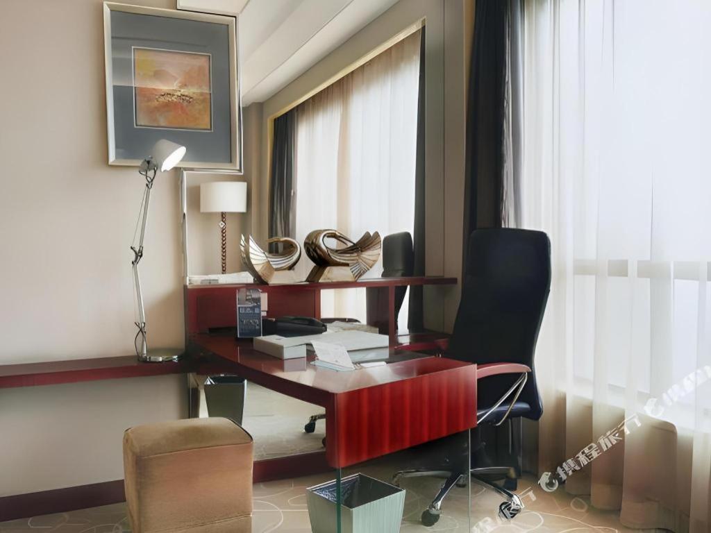Wellton International Hotel Dongguan  Bagian luar foto