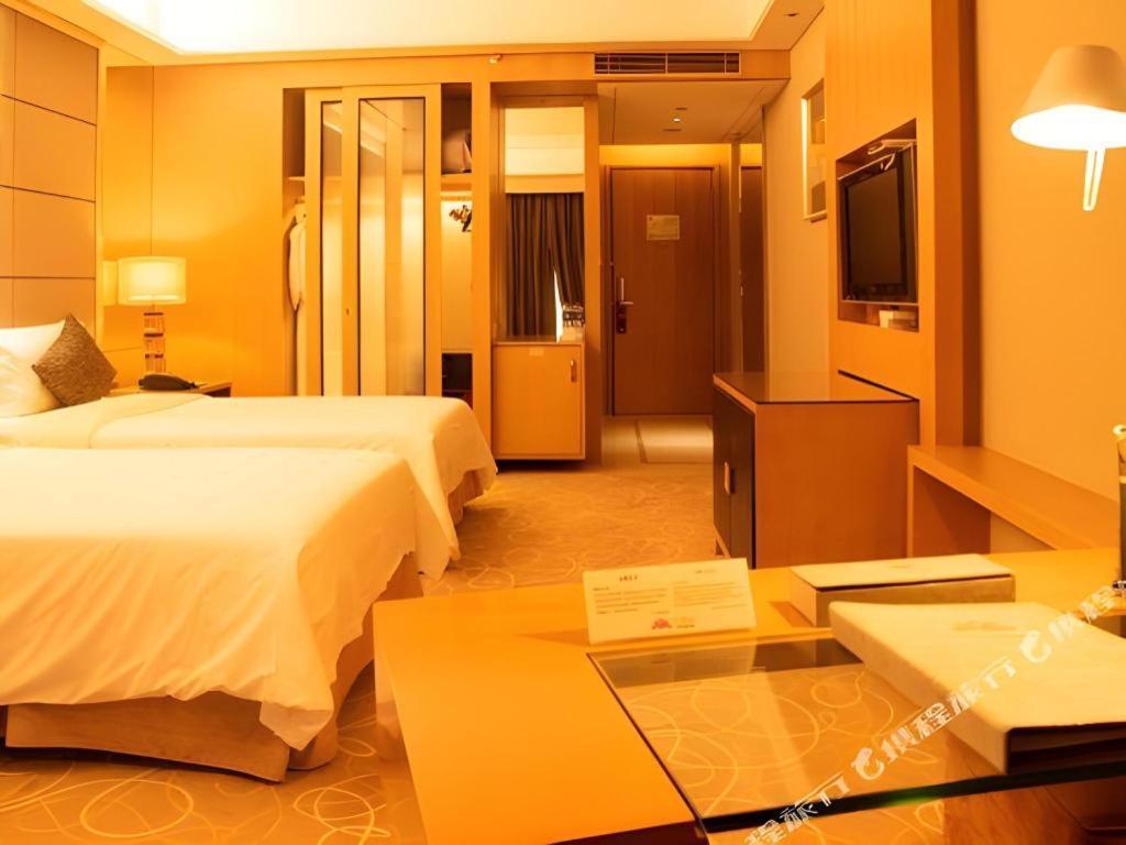 Wellton International Hotel Dongguan  Bagian luar foto